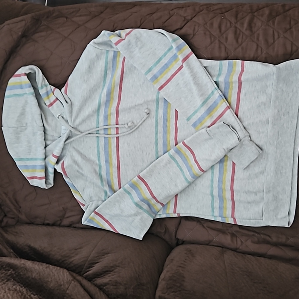 Ivy + Main thin hoodie